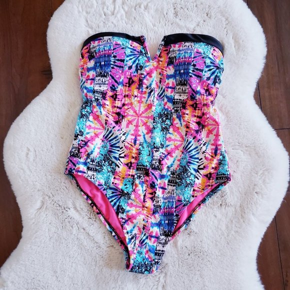 Jessica Simpson Women's Firework V-Wire Bandeau One-Piece Swimsuit Size Medium - Picture 3 of 16